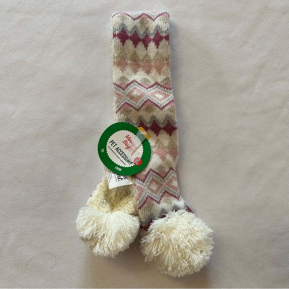 💰3 for $20 - Cozy Pet Scarf with Pom Poms